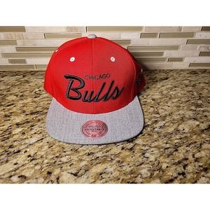 Chicago Bulls Hat Cap Mitchell & Ness NBA Basketball Snapback Adjustable